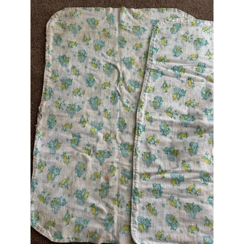 Vintage 90s set of 3 bassinet sheets & 2 matching burp clothes